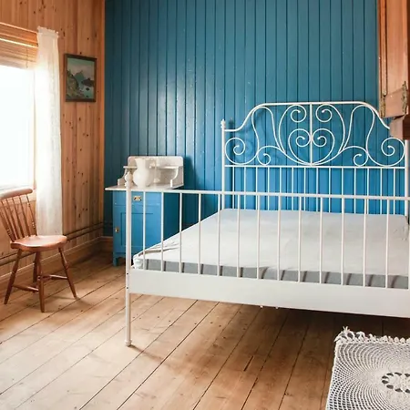 Beautiful In With Kitchen *