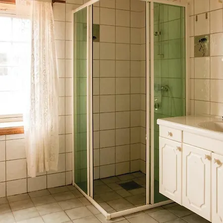 Beautiful In With Kitchen * Tynset